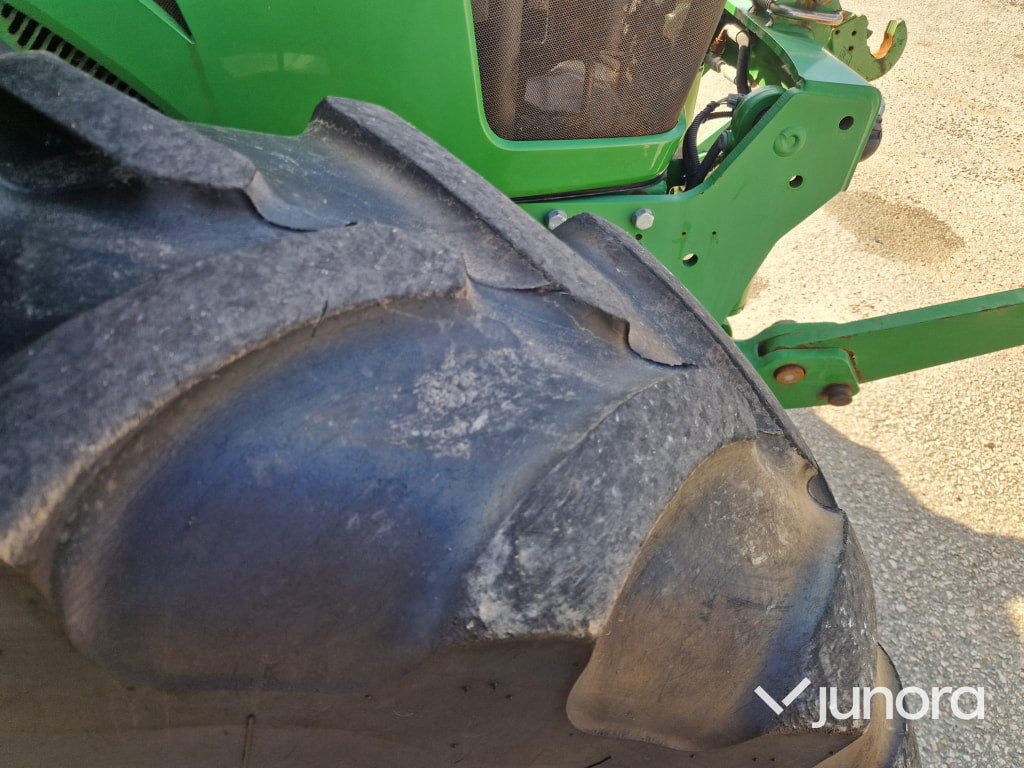 Traktor - John Deere, 5100R