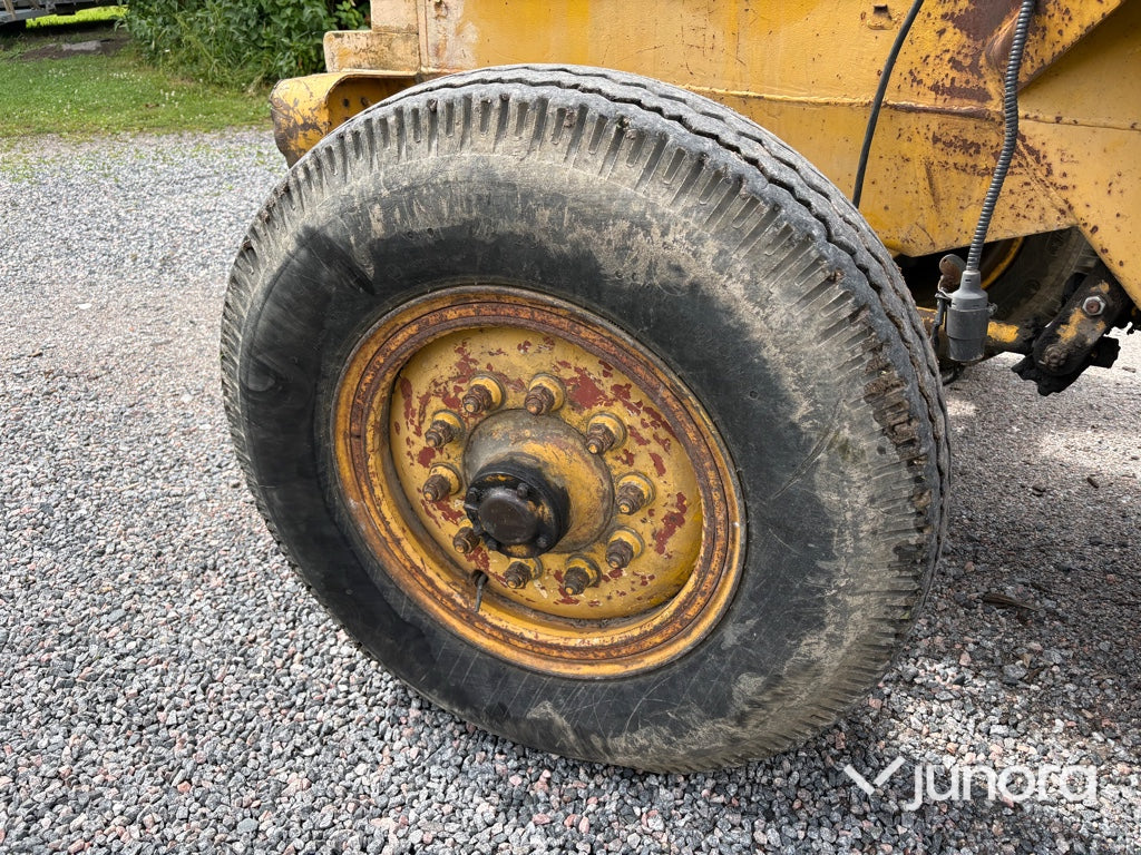 Baklastare - Volvo BM LM 620