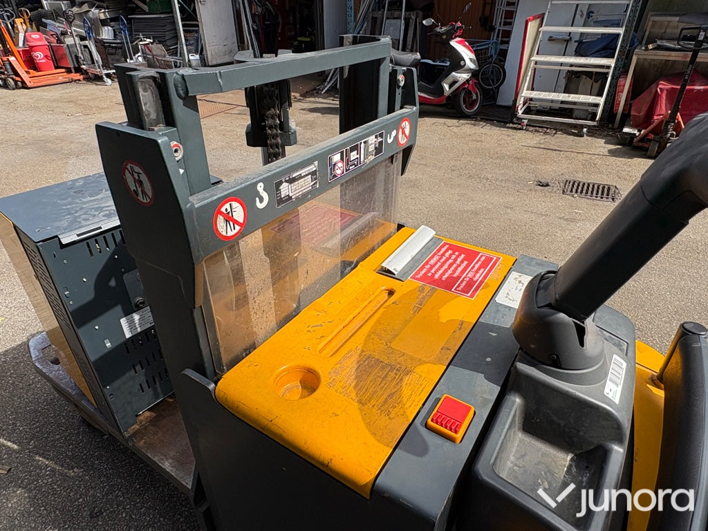 Truck - Jungheinrich, ERD 220