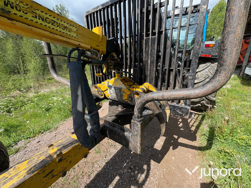 Skogsvagn Moheda 120 med Moheda 400 kran