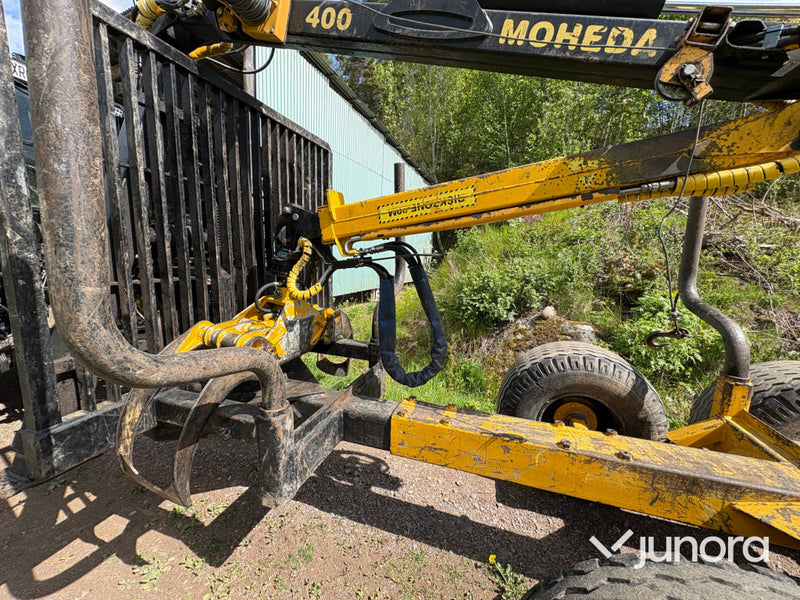 Skogsvagn Moheda 120 med Moheda 400 kran