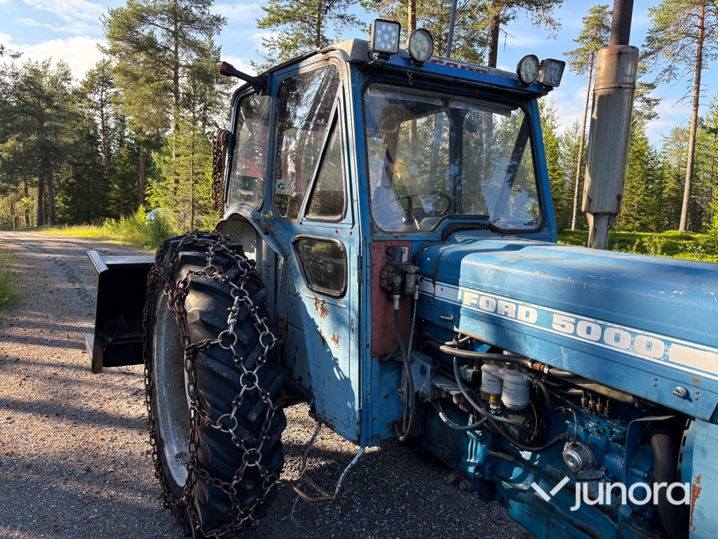 Traktor - FORD 5000