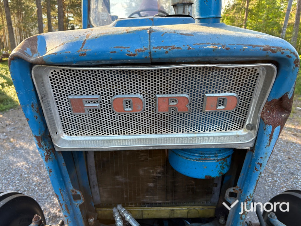 Traktor - FORD 5000