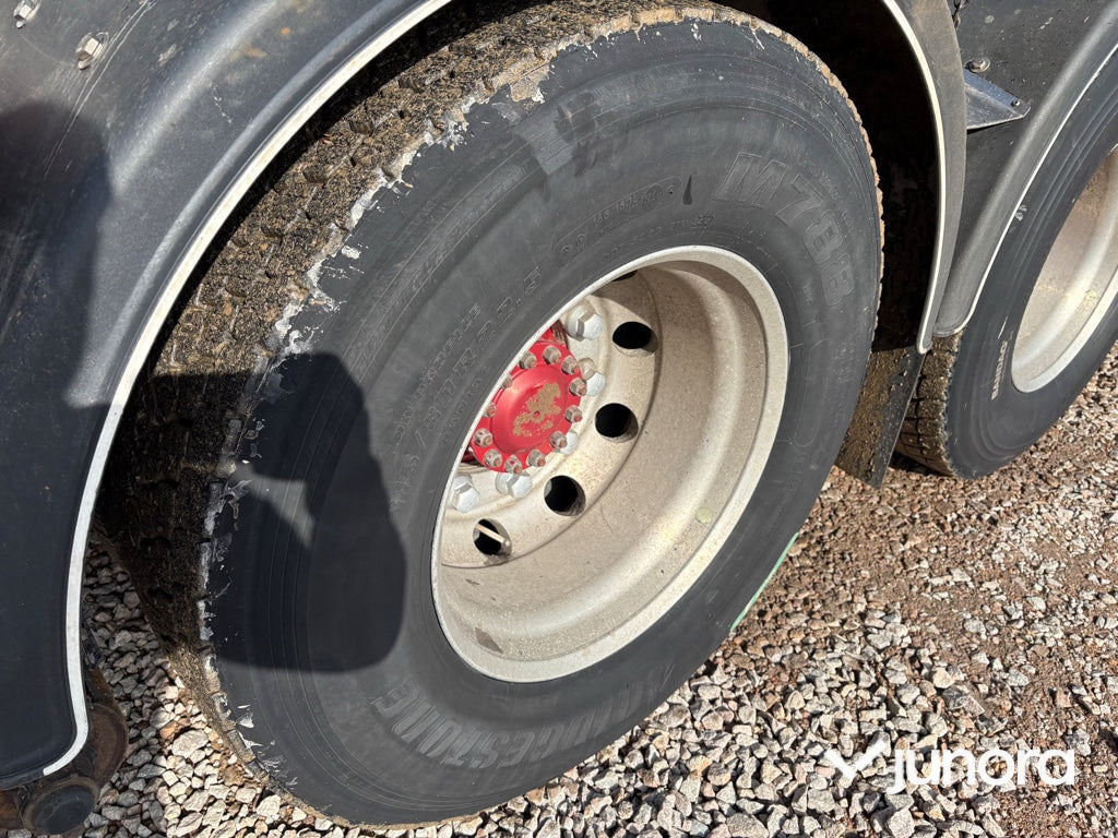 Timmerbil + Kran - Volvo, FH 64R