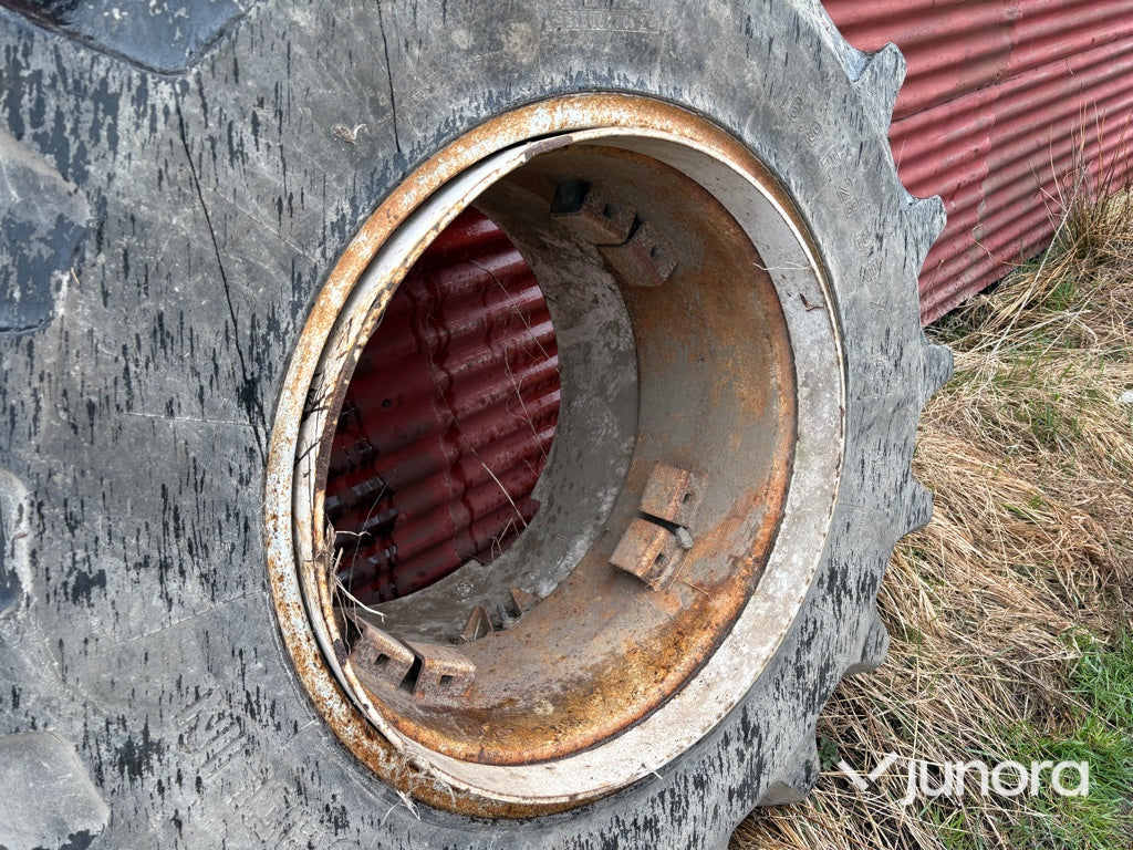 Dubbelmontage - Michelin 16.9R28