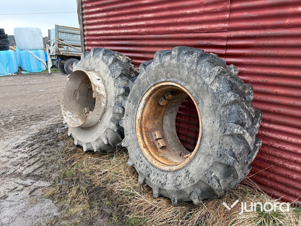 Dubbelmontage - Michelin 16.9R28