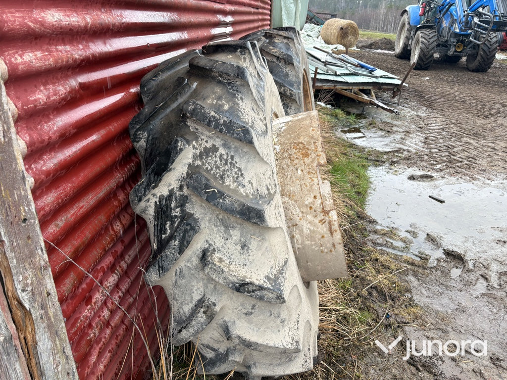 Dubbelmontage - Michelin 16.9R28
