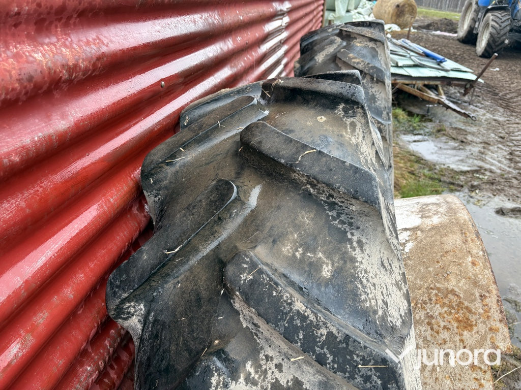 Dubbelmontage - Michelin 16.9R28
