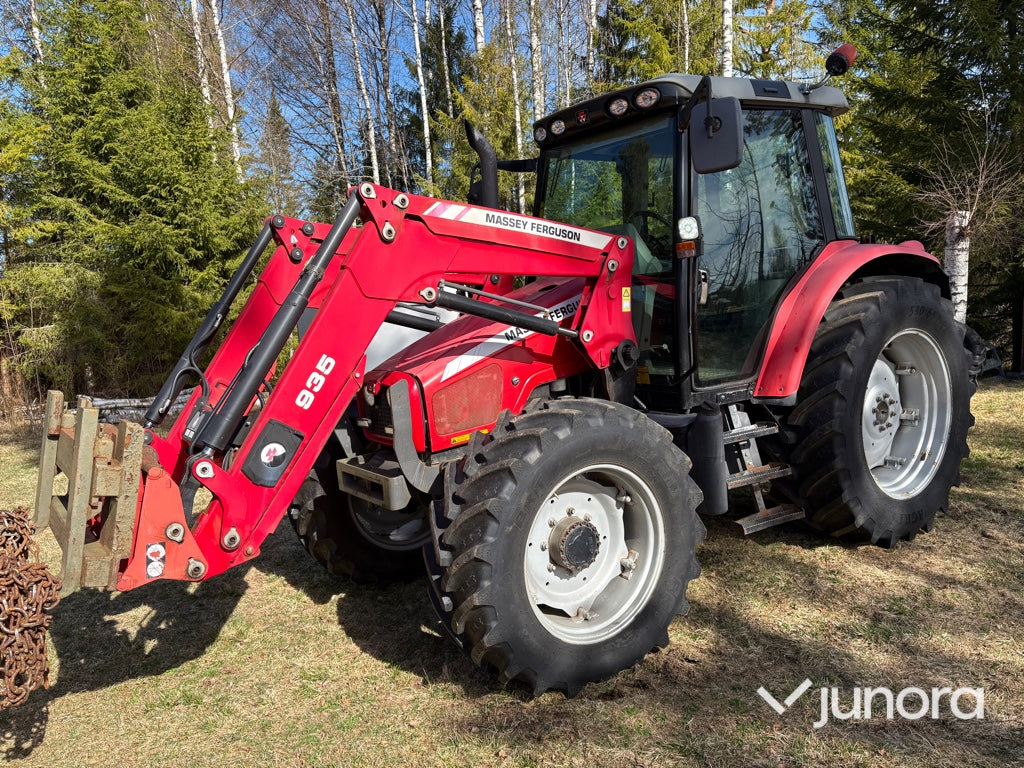 Traktor - Massey Ferguson, 5455 Dyna 4
