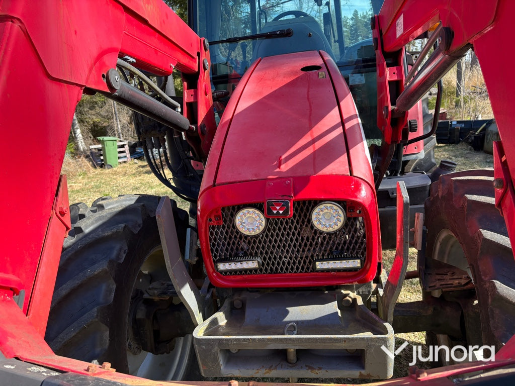 Traktor - Massey Ferguson, 5455 Dyna 4