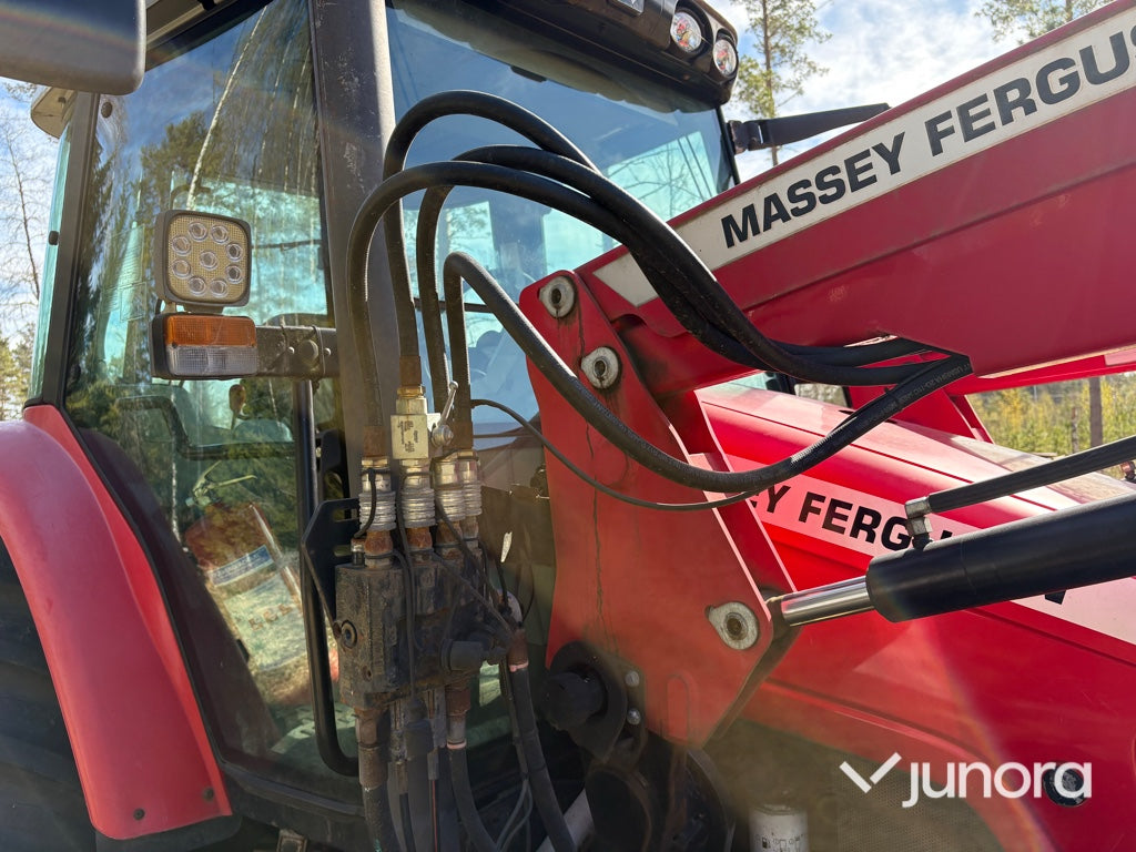 Traktor - Massey Ferguson, 5455 Dyna 4