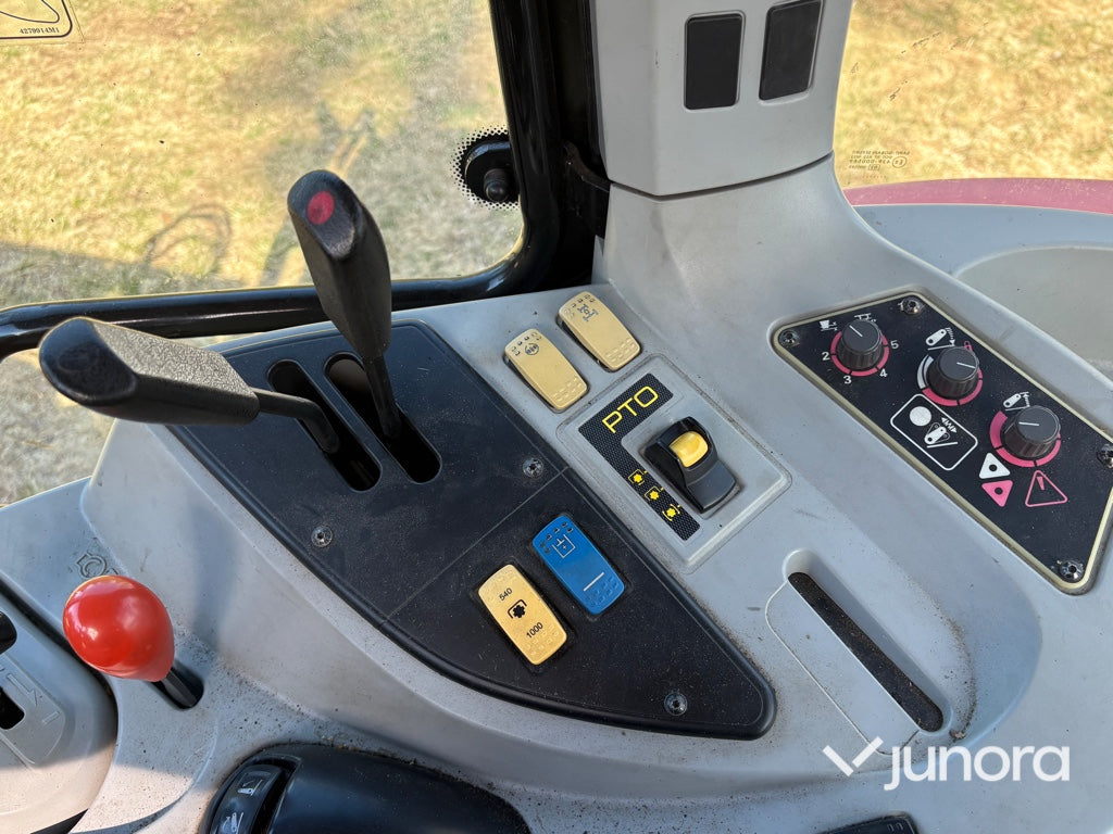 Traktor - Massey Ferguson, 5455 Dyna 4