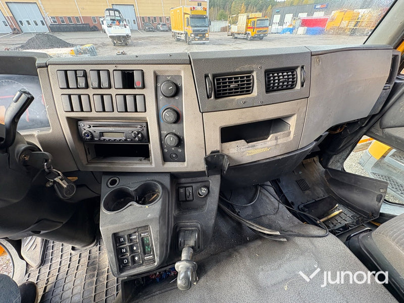 Lastbil Volvo FL-280 4*2