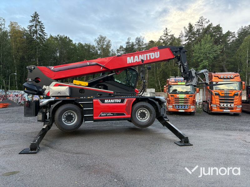 Teleskoplastare Manitou MRT 2570 inkl. tillbehör
