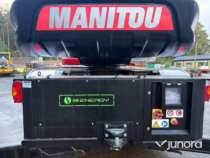 Teleskoplastare Manitou MRT 2570 inkl. tillbehör