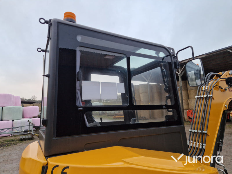 Grävmaskin - Multiloader, EC40