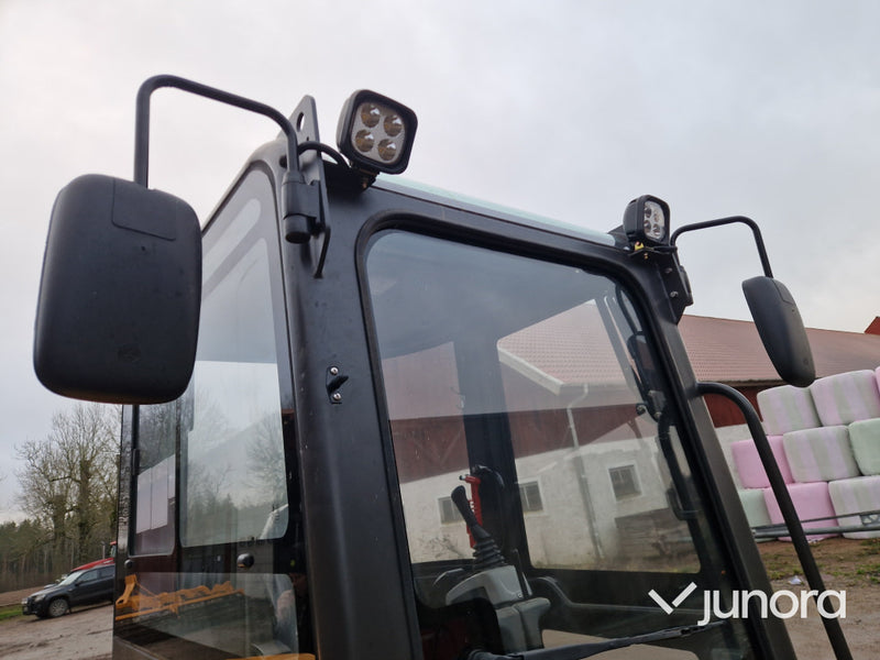 Grävmaskin - Multiloader, EC40