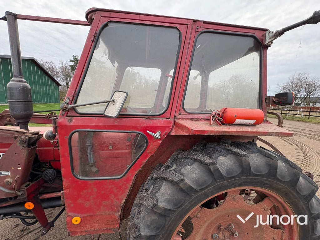 Traktor + Frontlastare - Volvo, BM T 430 K