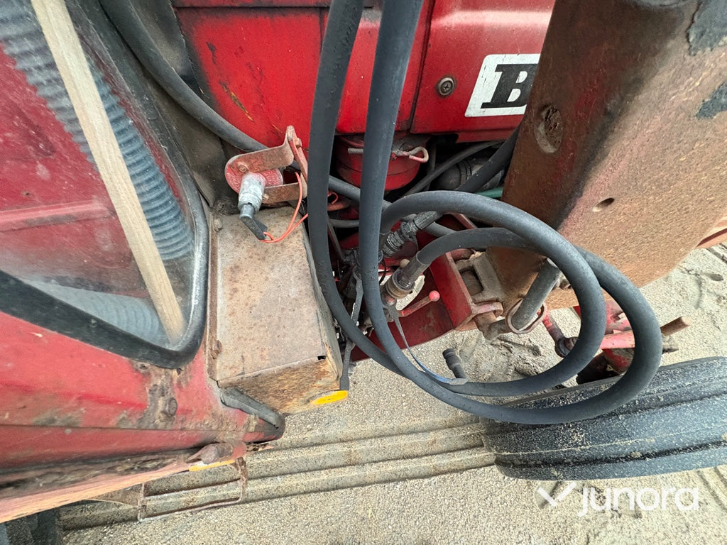 Traktor + Frontlastare - Volvo, BM T 430 K