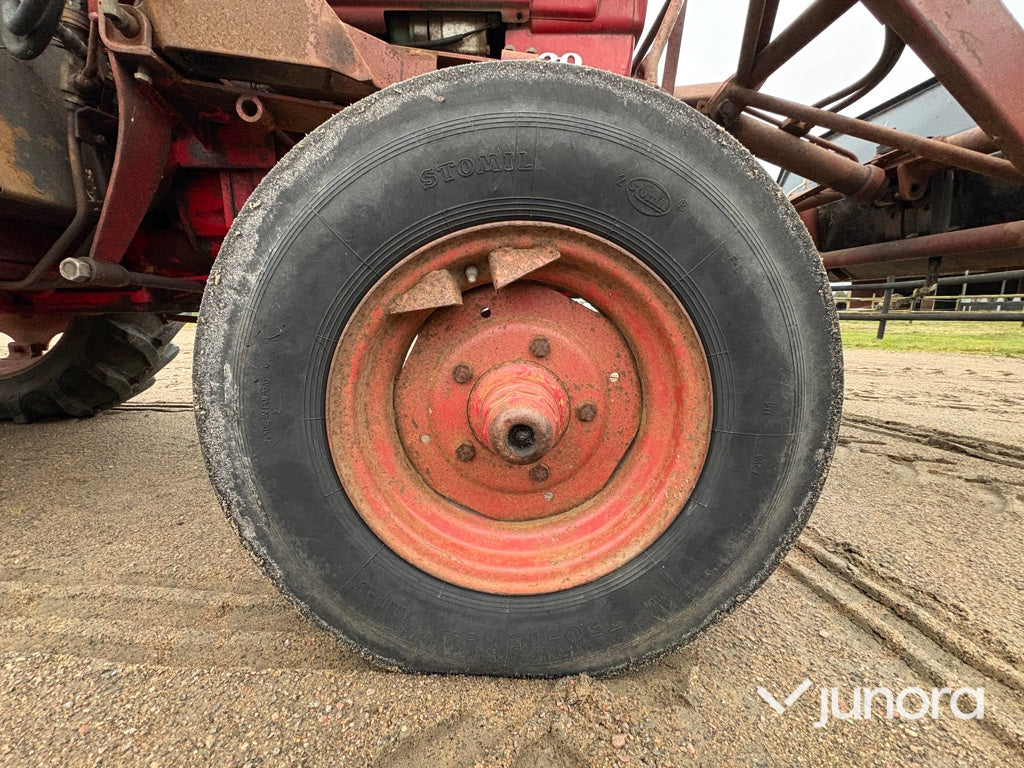 Traktor + Frontlastare - Volvo, BM T 430 K