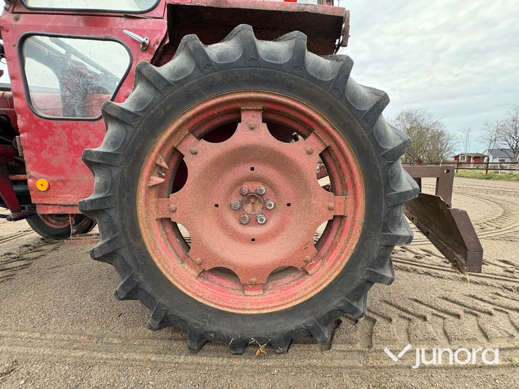 Traktor + Frontlastare - Volvo, BM T 430 K