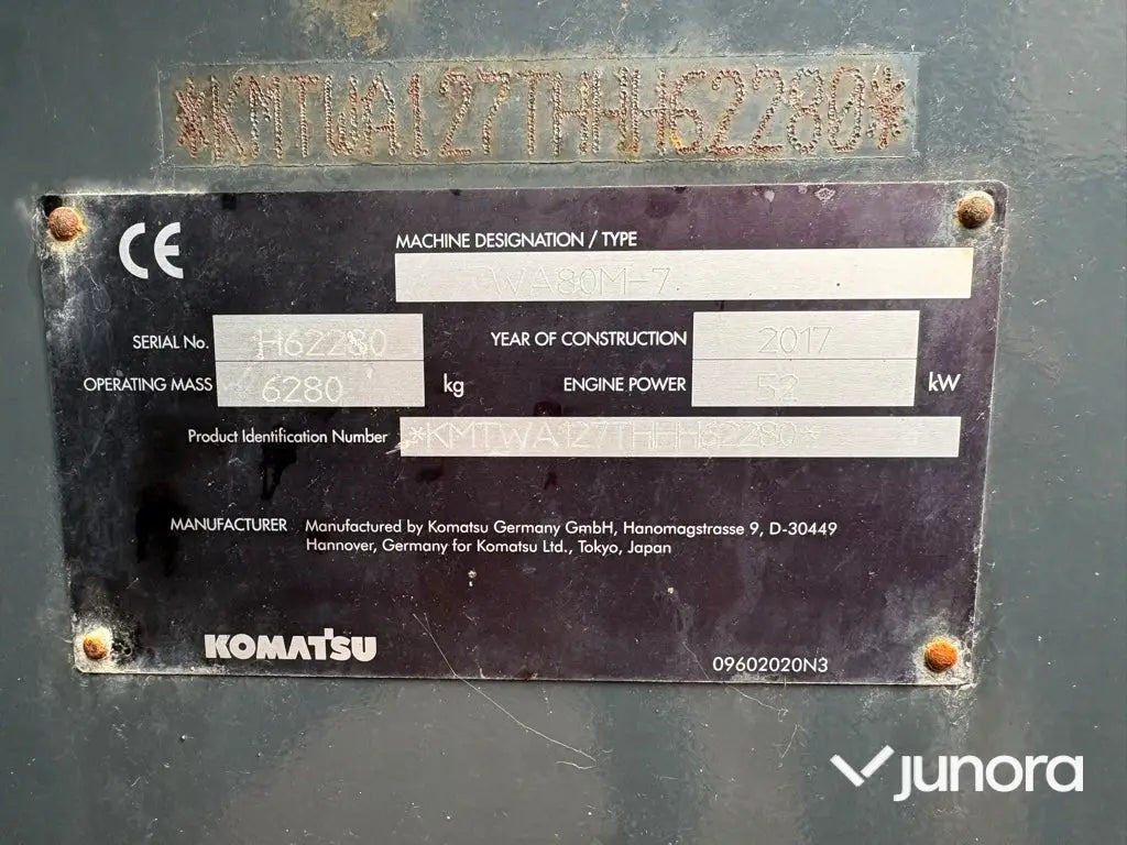 Hjullastare Komatsu WA80M-7 med 4 redskap