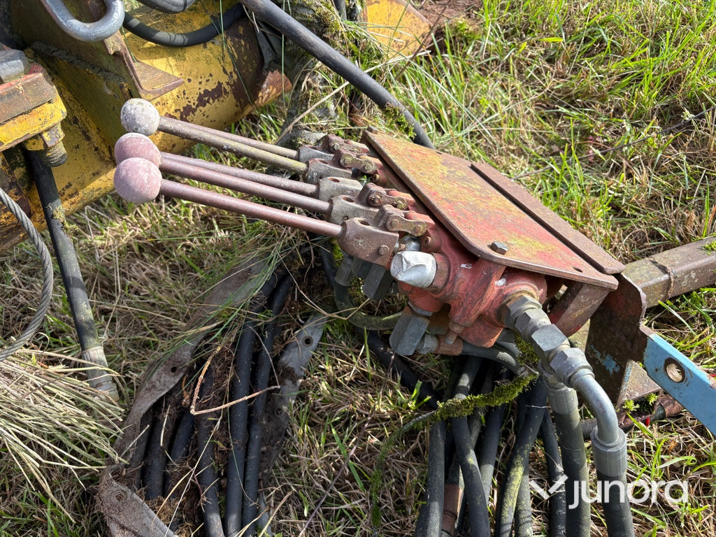 Skogsvagn med Kranab 2000 kran