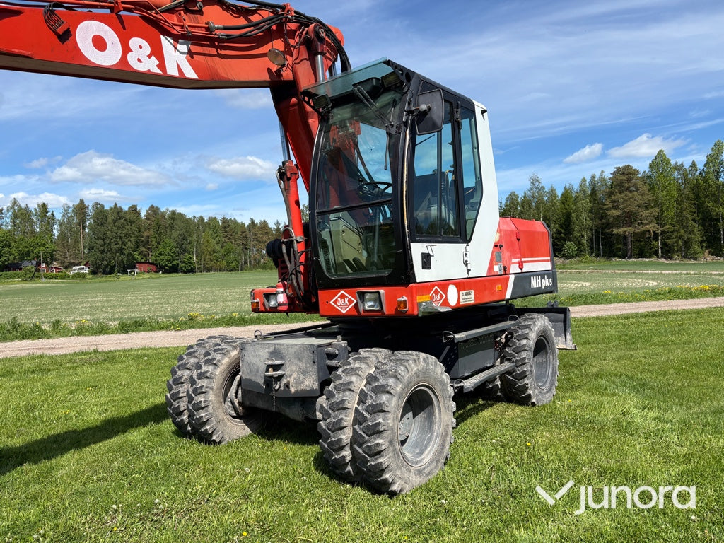 Hjulgrävare - O&K, MH Plus, Med tiltrotator