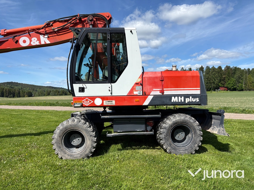 Hjulgrävare - O&K, MH Plus, Med tiltrotator