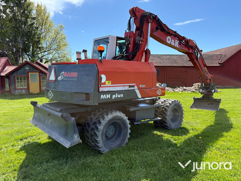 Hjulgrävare - O&K, MH Plus, Med tiltrotator