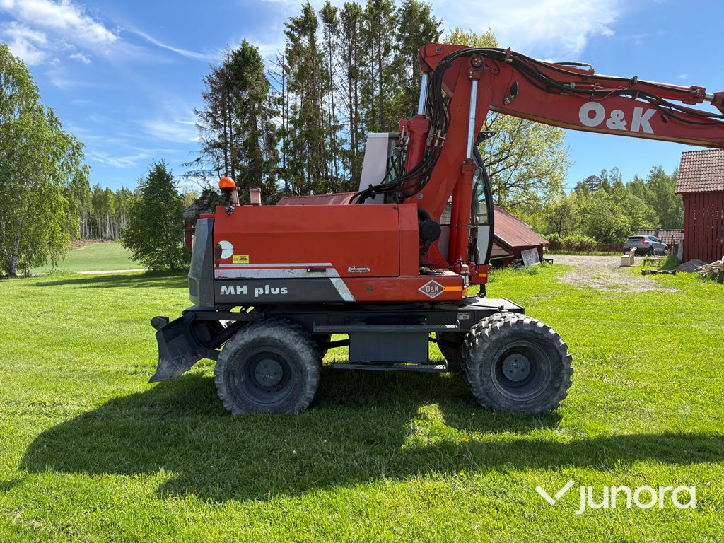Hjulgrävare - O&K, MH Plus, Med tiltrotator