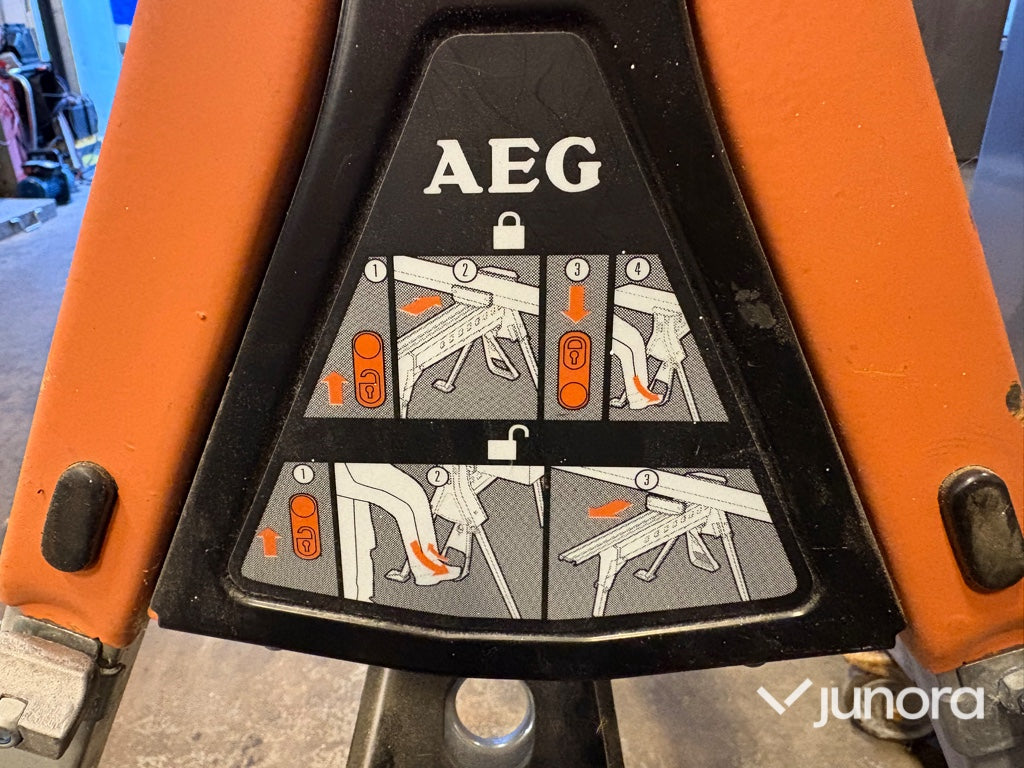 Klämstativ – AEG