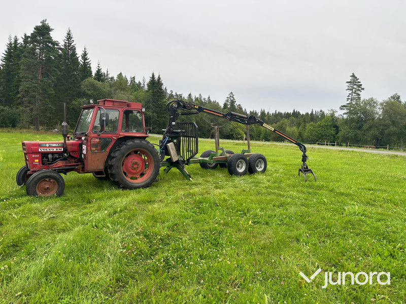 Volvo Bm 430 med farma skogsvagn
