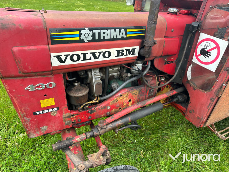 Volvo Bm 430 med farma skogsvagn