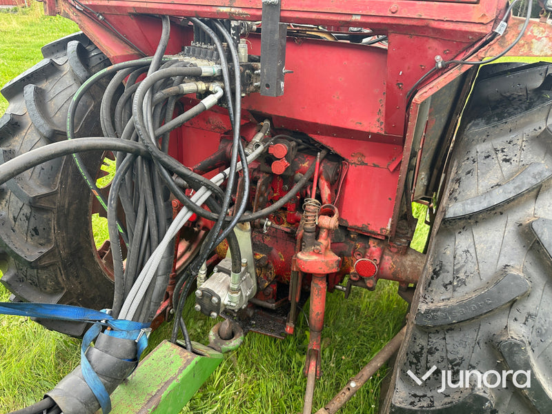 Volvo Bm 430 med farma skogsvagn