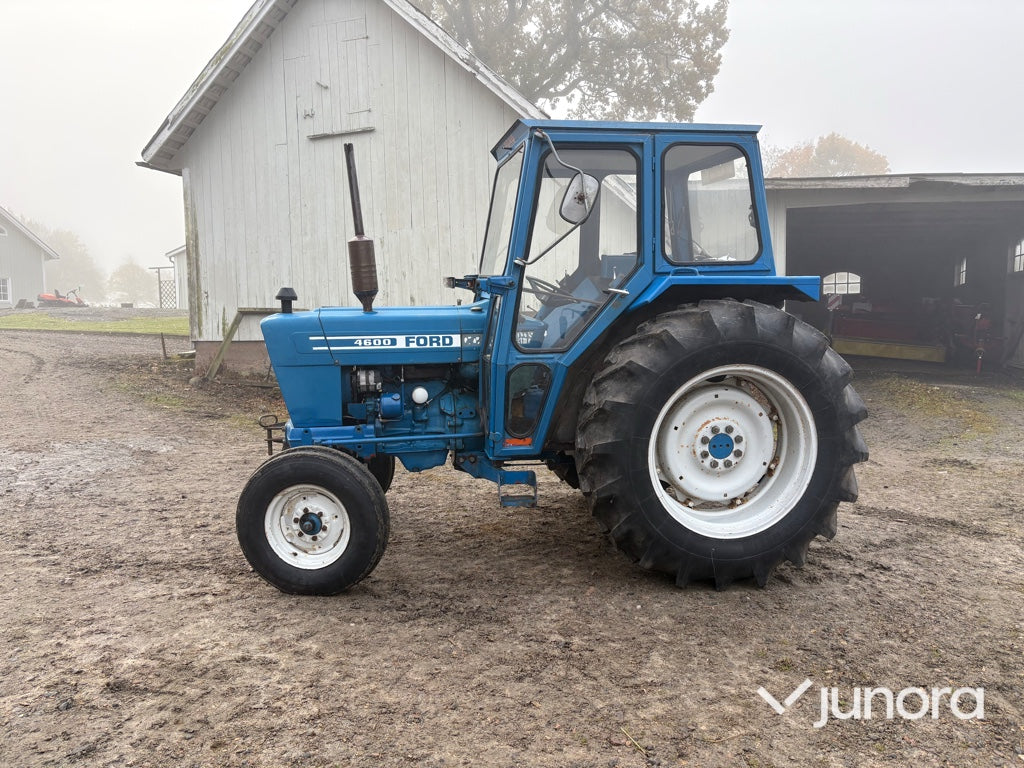 Traktor - Ford, 4600, 1976
