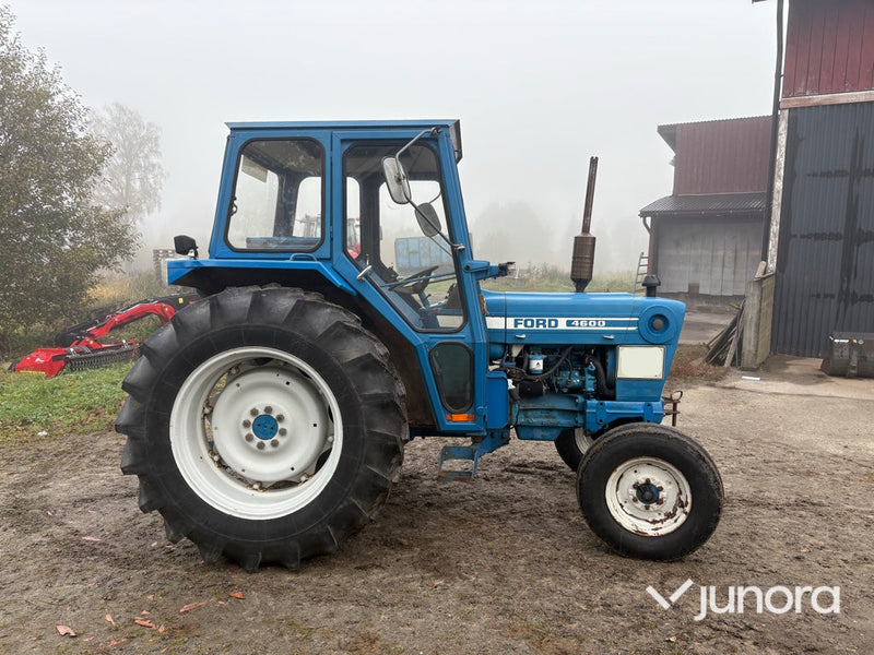 Traktor - Ford 4600 1976