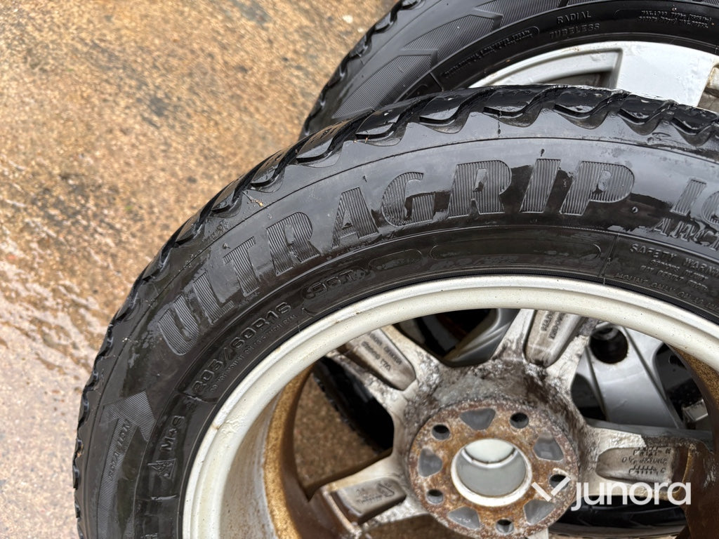 Vinterdäck - Goodyear Ultragrip Ice Arctic
