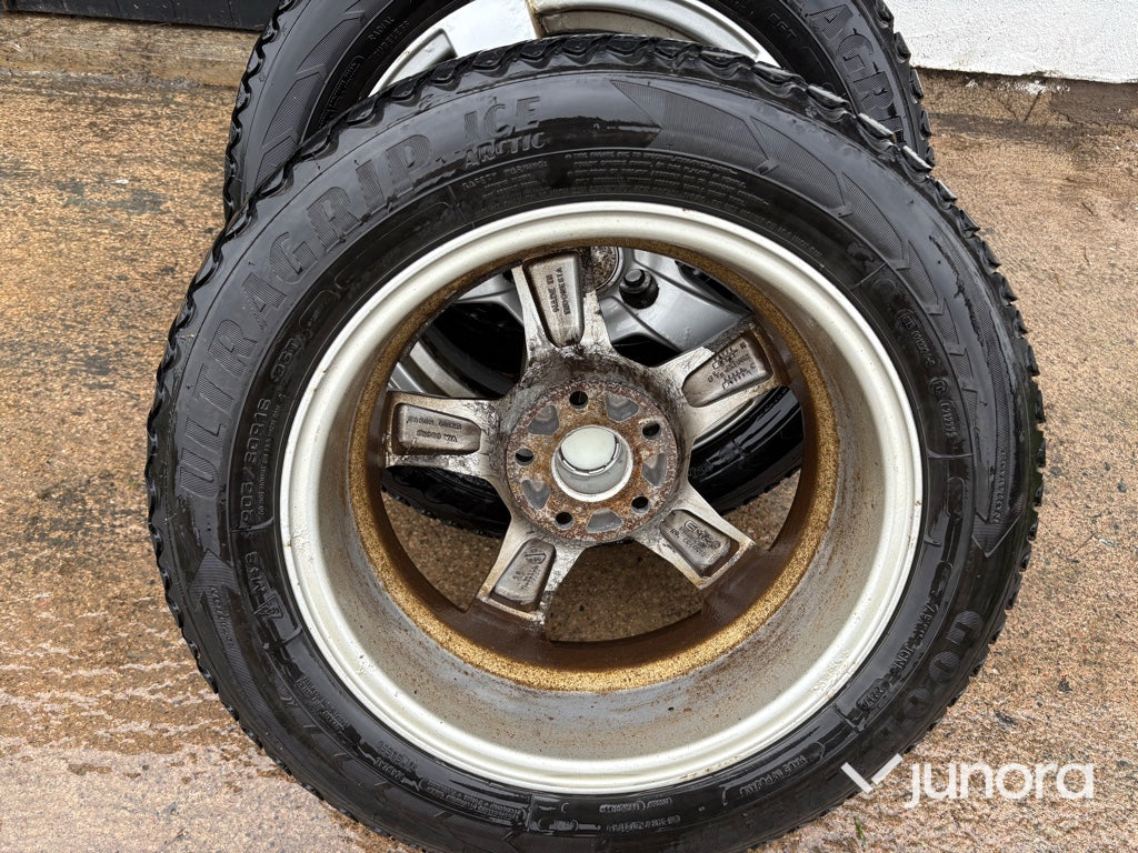 Vinterdäck - Goodyear Ultragrip Ice Arctic