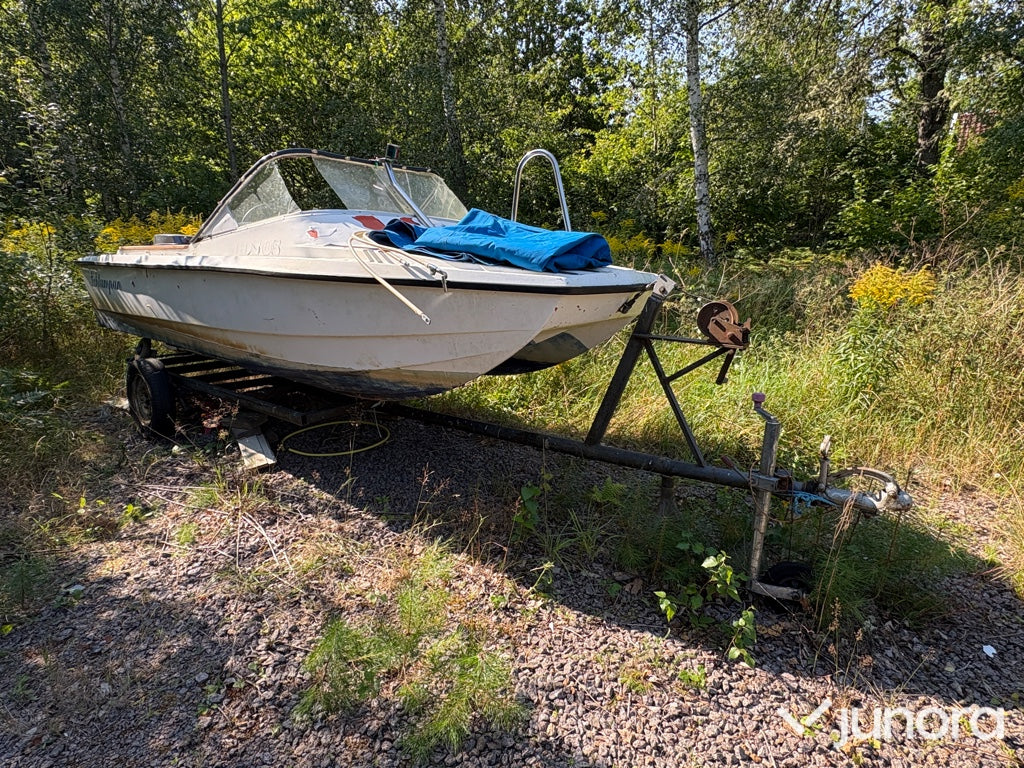 Flipper 450 med Yamaha 40 HK motor