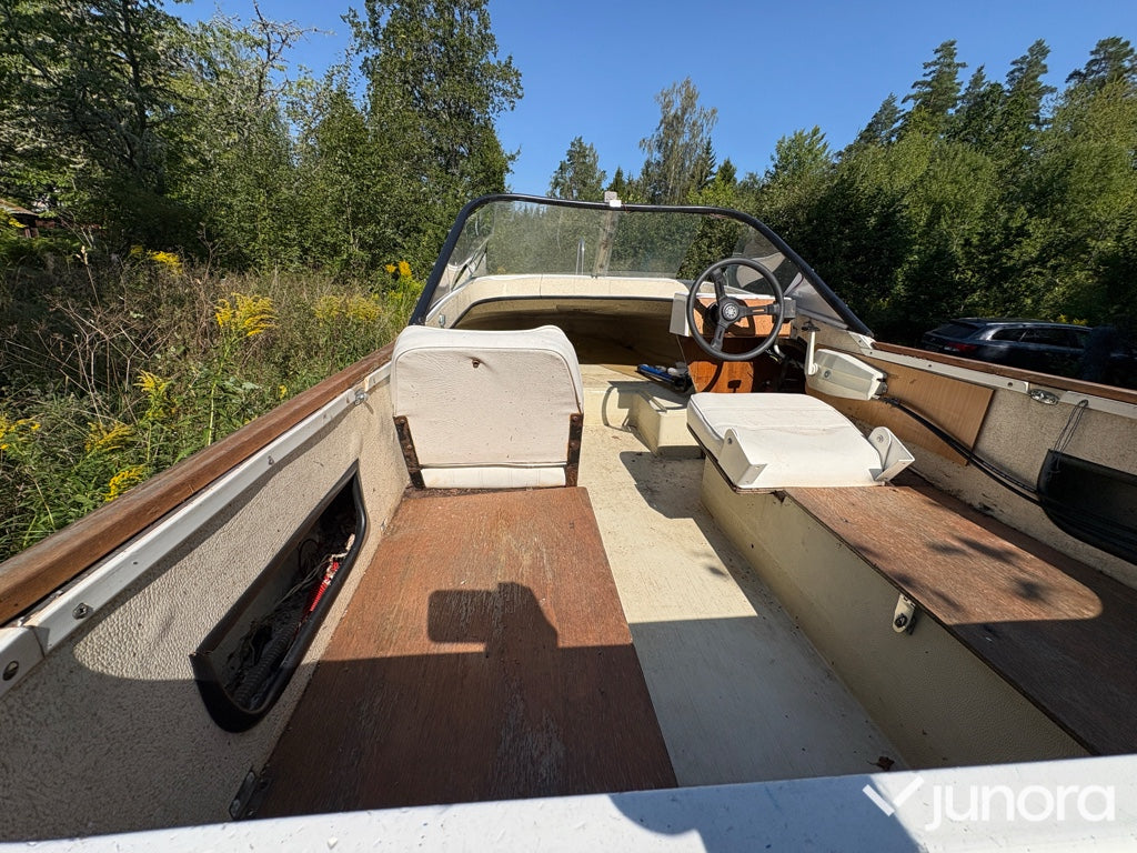 Flipper 450 med Yamaha 40 HK motor