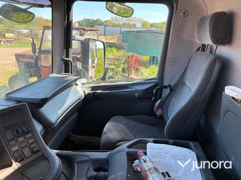 Scania liftdumper flak med container