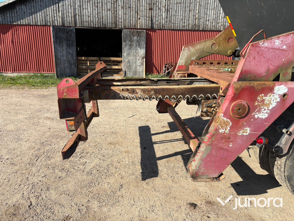 Scania liftdumper flak med container
