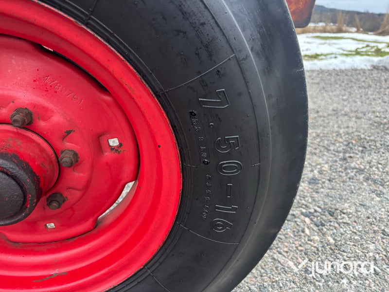 Traktor - Volvo BM 500 med servo