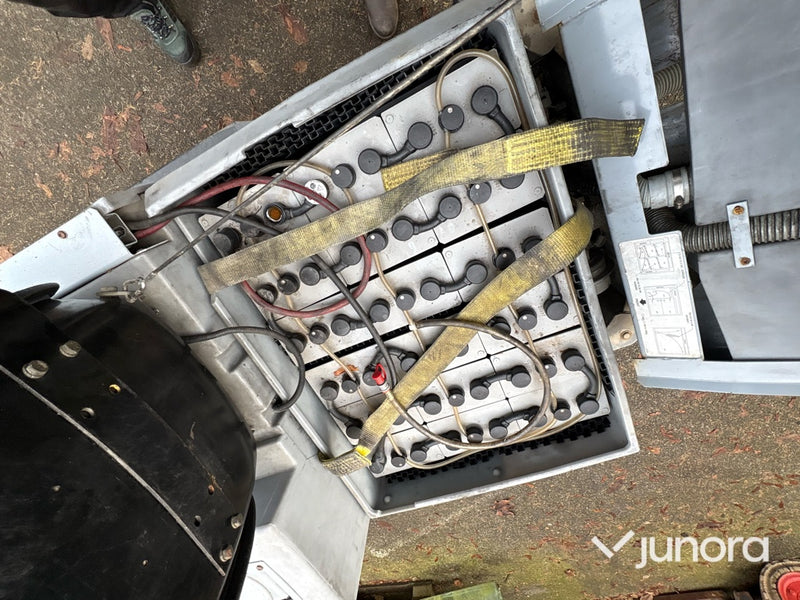 Åkbar sop- och skurmaskin – Nilfisk Advance BR 1100C (36 V)