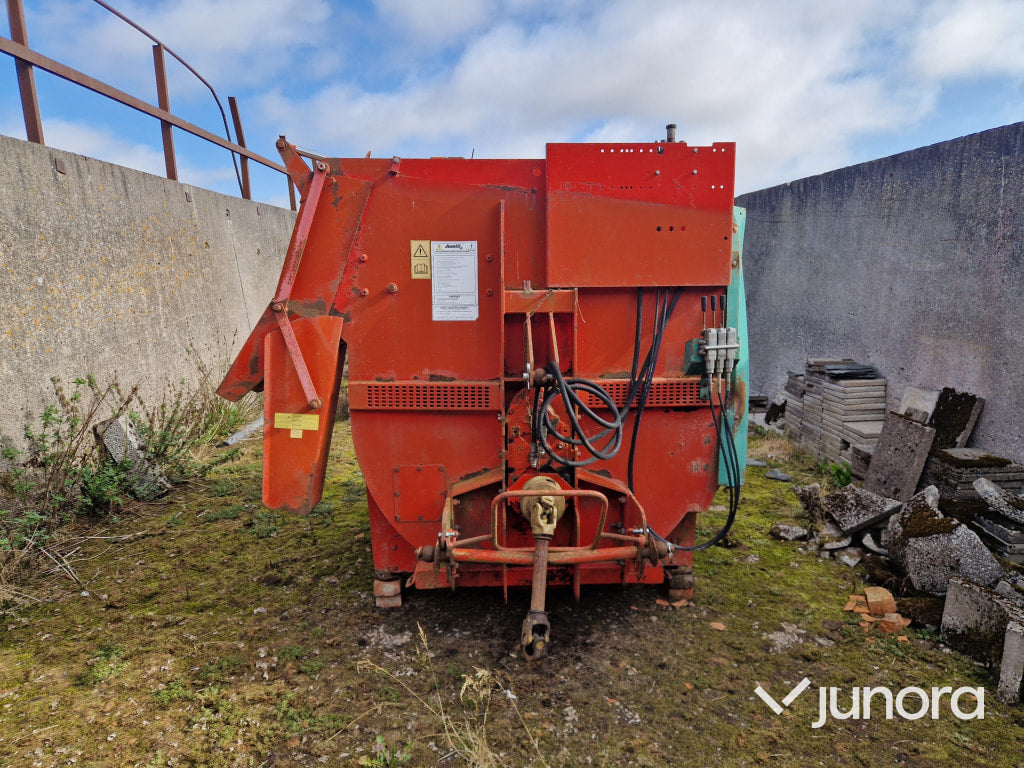 Halmströare Jentill P2800F