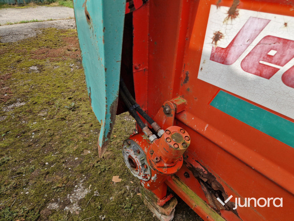 Halmströare Jentill P2800F