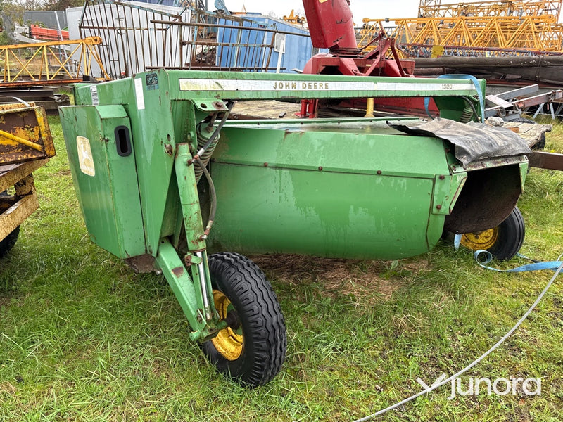 Slåtterkross - John Deere, 1320