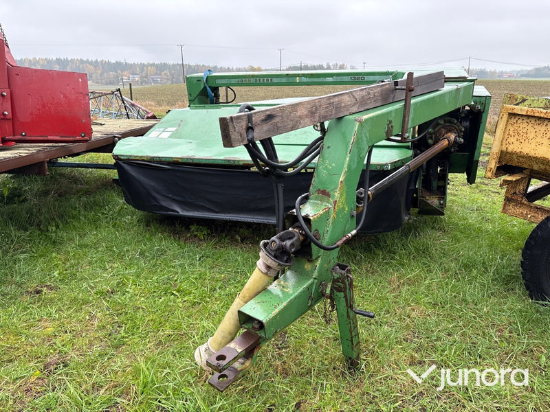 Slåtterkross - John Deere, 1320