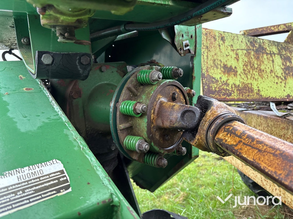 Slåtterkross - John Deere, 1320